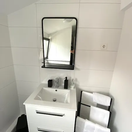 Zentrales Modernes Apartment, Naehe Zoo Und Stadion * Dortmund