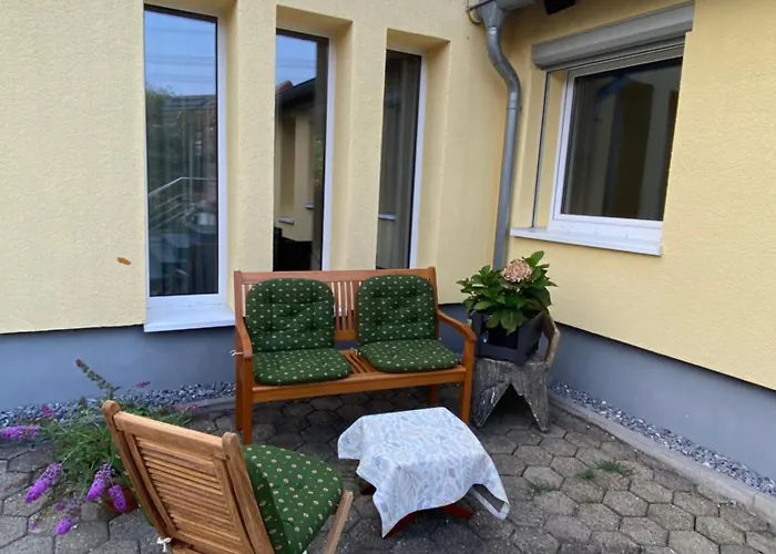 Zentrales Modernes Apartment, Naehe Zoo Und Stadion Apartment