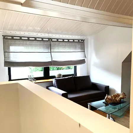 Zentrales Modernes Apartment, Naehe Zoo Und Stadion Apartmán