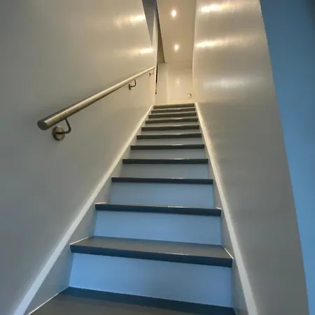 Zentrales Modernes Apartment, Naehe Zoo Und Stadion Apartmán Dortmund