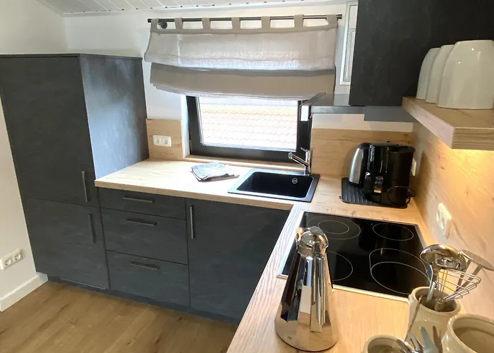 Apartament Zentrales Modernes Apartment, Naehe Zoo Und Stadion *