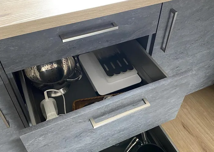 Zentrales Modernes Apartment, Naehe Zoo Und Stadion *